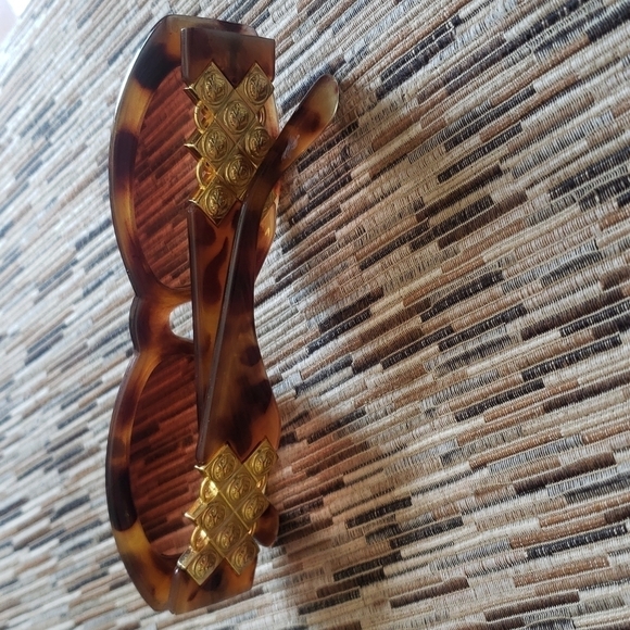 Vintage Sunglasses - Picture 12 of 13